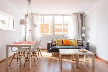 Amadeo Vives 3 Apartment Malaga Spain