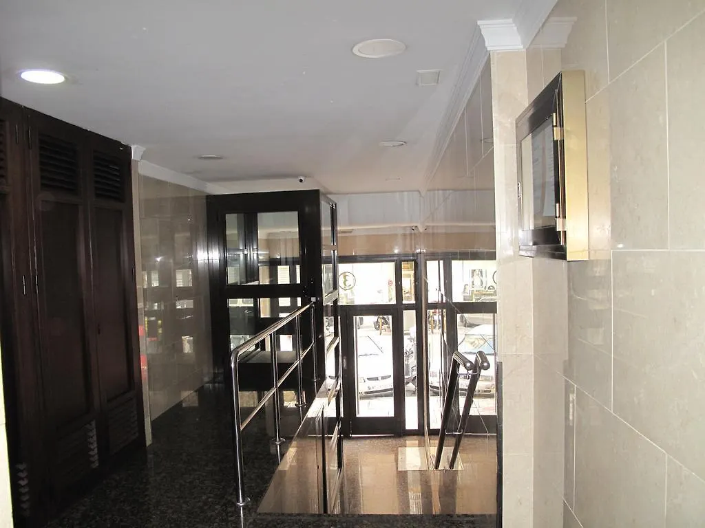 Amadeo Vives 3 Apartment Malaga